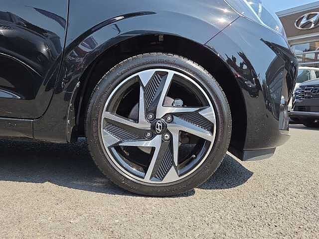 Hyundai i10 1.2 [79] Premium 5dr Auto [Nav]