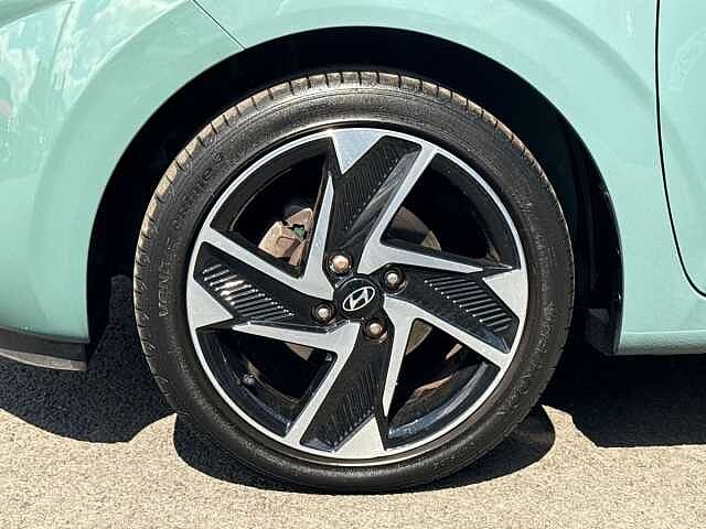 Hyundai i10 1.0 [63] Premium 5dr Auto [Nav]