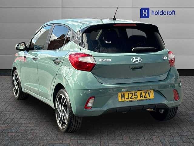 Hyundai i10 1.0 [63] Premium 5dr Auto [Nav]