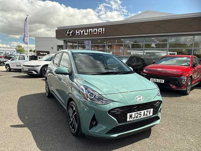 Hyundai i10 1.0 [63] Premium 5dr Auto [Nav]