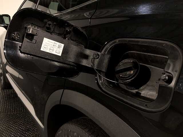 Hyundai Santa Fe 1.6 TGDi Hybrid Ultimate 5dr 4WD Auto