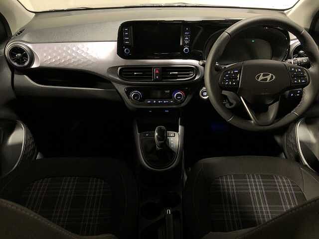 Hyundai i10 1.2 [79] Premium 5dr Auto [Nav] 5(2024)
