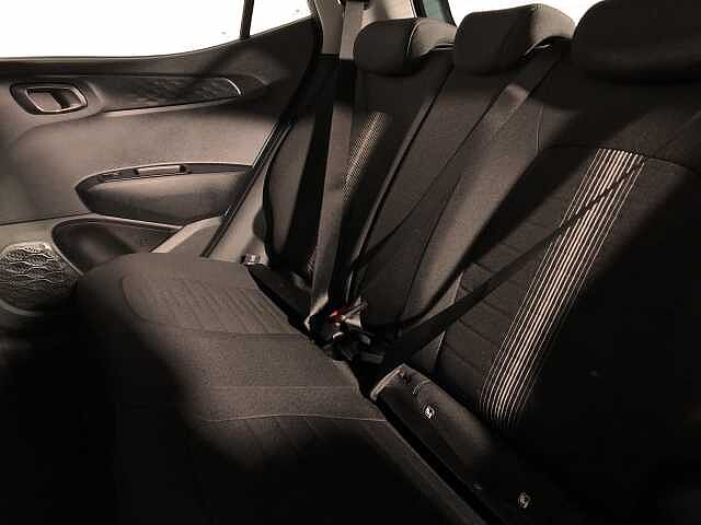 Hyundai I10 Advance Auto Green