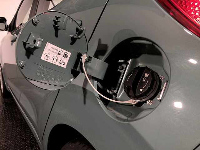 Hyundai I10 1.0 MPi SE Connect 5dr Green