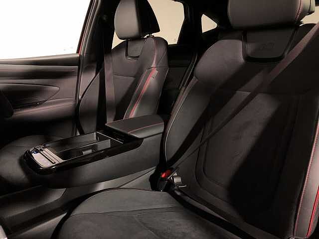 Hyundai TUCSON N Line T-Gdi Hev A Red