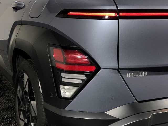 Hyundai Kona Ultimate Hev S-A