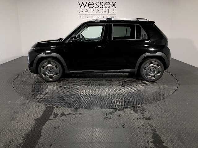 Hyundai INSTER 85kW Cross 49kWh 5dr Auto Black