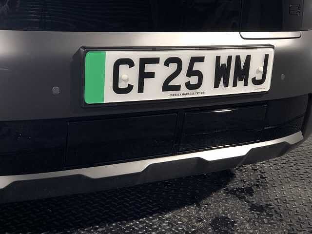 Hyundai INSTER 85kW Cross 49kWh 5dr Auto Black