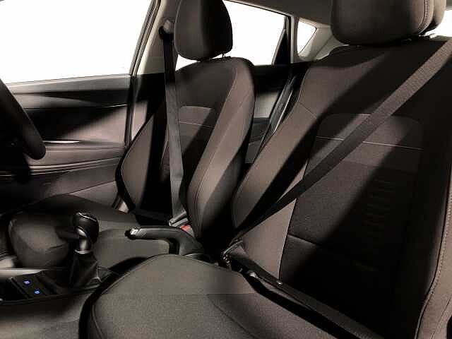 Hyundai BAYON 1.0 TGDi Advance 5dr 1(2024) Black