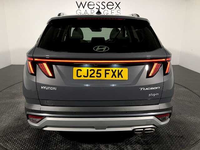 Hyundai TUCSON 1.6T Plug-in Hybrid Ultimate 5dr 4WD Auto 5(2024) Grey