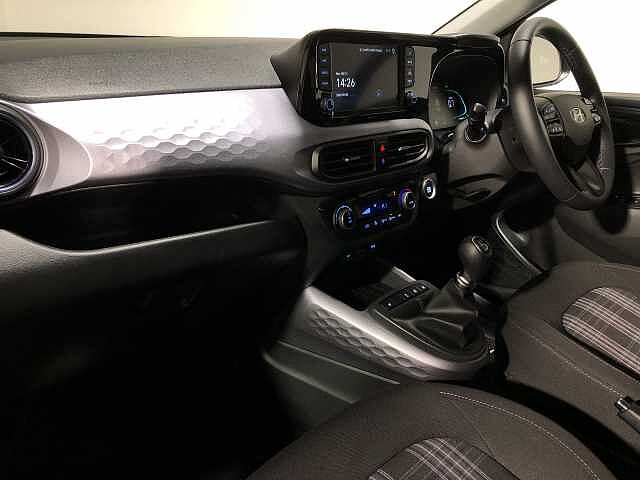 Hyundai i10 1.0 [63] Premium 5dr [Nav]