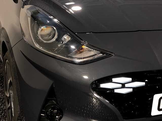 Hyundai i10 1.0 [63] Premium 5dr [Nav]