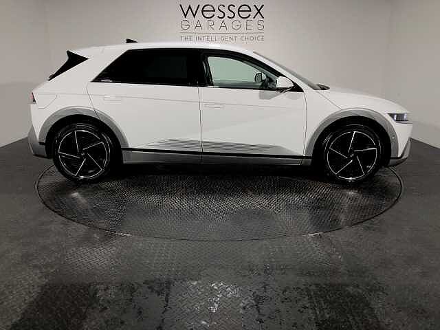 Hyundai IONIQ 5 239kW Ultimate 84 kWh 5dr AWD Auto [Tech Pack] 1(2024) White