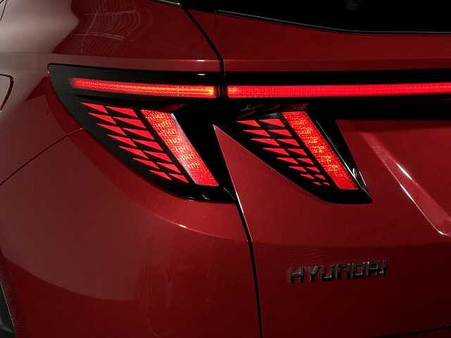 Hyundai TUCSON 1.6 TGDi Hybrid 230 Premium 5dr 2WD Auto Red