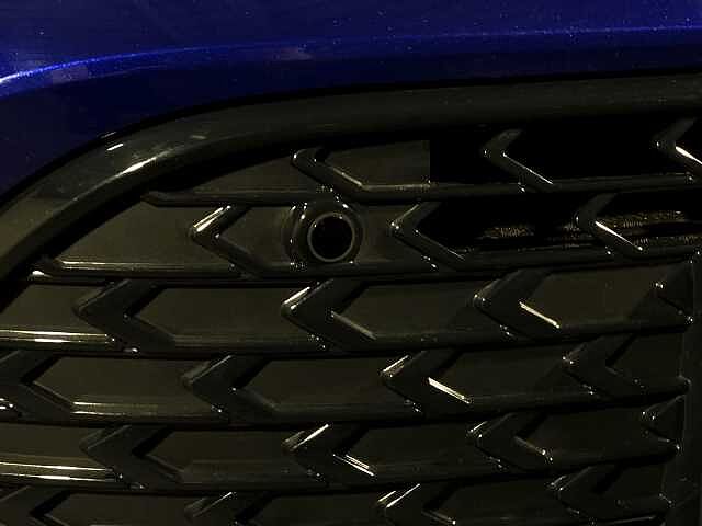 Toyota Corolla 2.0 Hybrid Design 5dr CVT