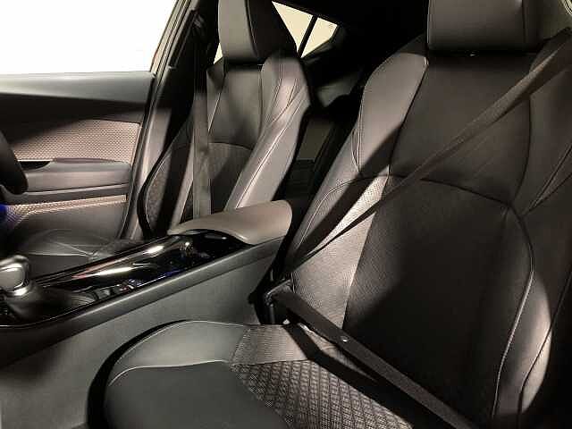 Toyota C-HR Orange Edition Hev C