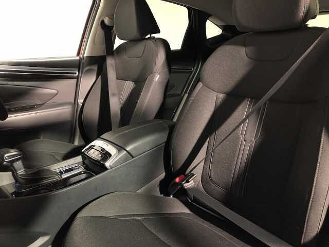 Hyundai TUCSON Premium T-Gdi Mhev Red