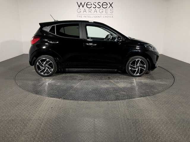 Hyundai i10 1.0 [63] Premium 5dr Auto [Nav]