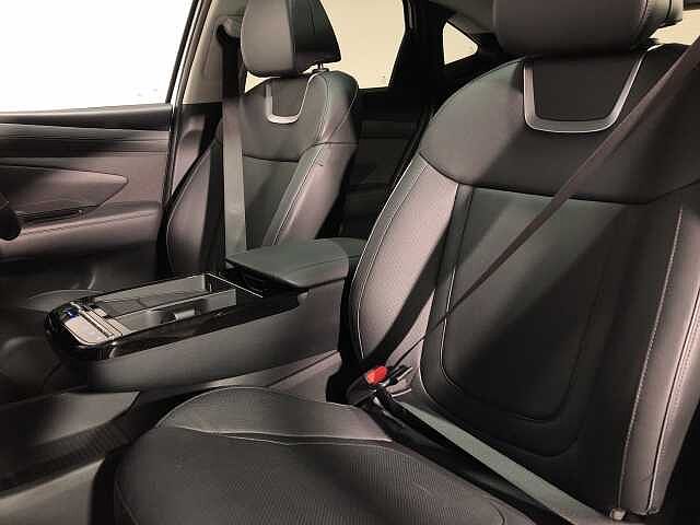 Hyundai TUCSON 1.6T Hybrid Ultimate 5dr Auto White