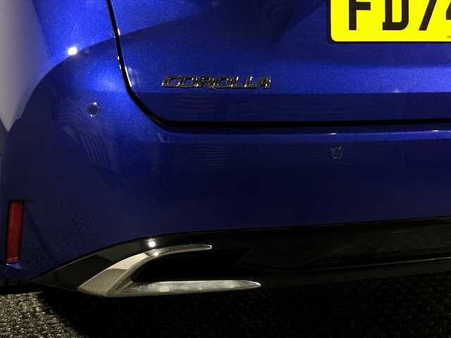 Toyota Corolla Touring Sport 2.0 Hybrid Design 5dr CVT