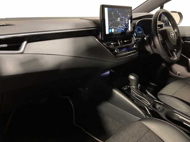 Toyota Corolla Touring Sport 2.0 Hybrid Design 5dr CVT