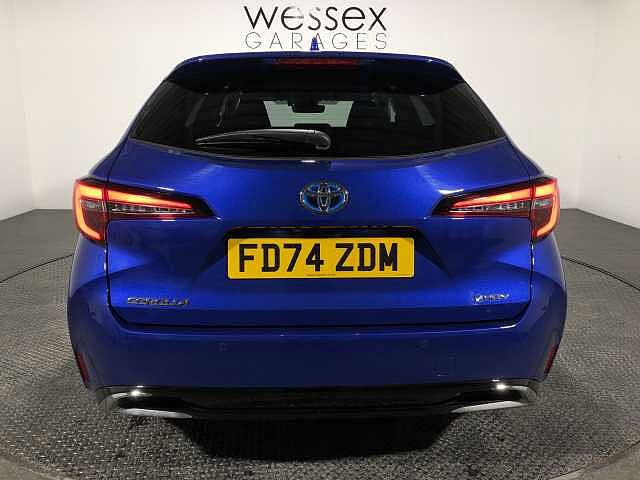 Toyota Corolla Touring Sport 2.0 Hybrid Design 5dr CVT