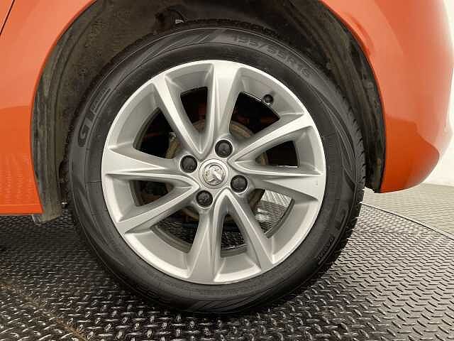Vauxhall Corsa 1.2 SE Nav Premium 5dr