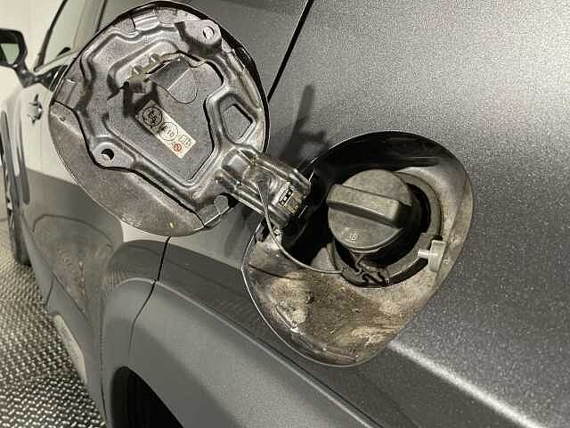 Toyota Yaris Cross 1.5 Hybrid Design 5dr CVT