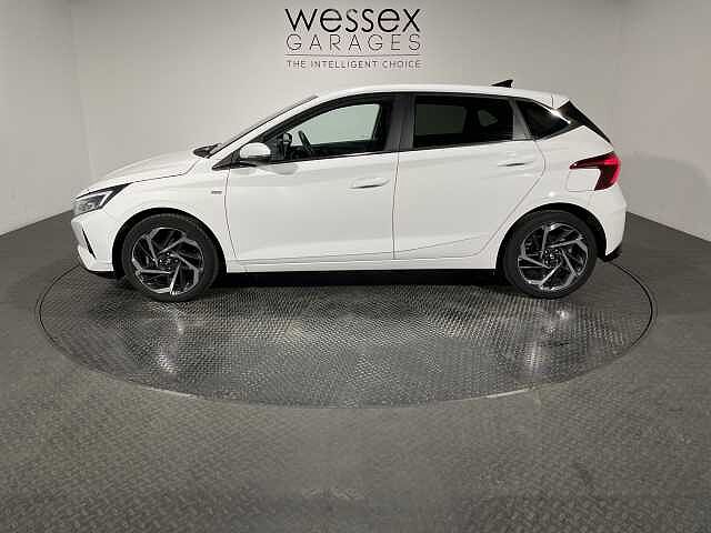 Hyundai I20 1.0T GDi 48V MHD Premium 5dr DCT White