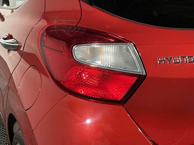 Hyundai I10 1.2 MPi Premium 5dr Auto Red