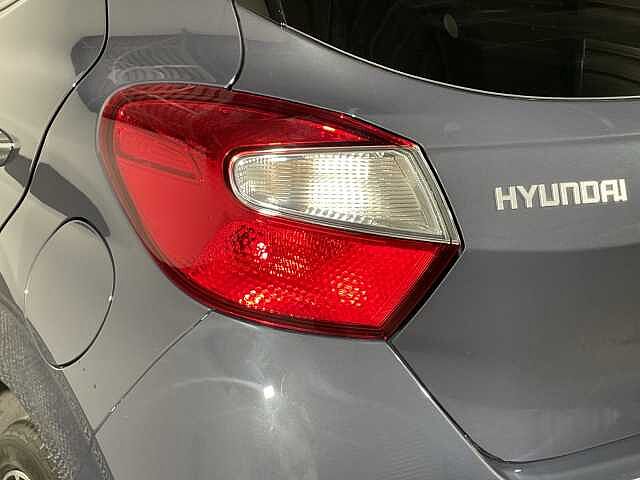 Hyundai i10 1.2 [79] Premium 5dr Auto [Nav]