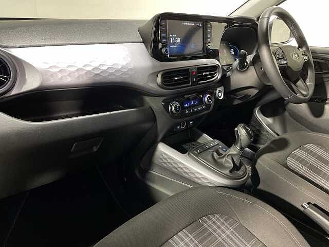 Hyundai i10 1.2 [79] Premium 5dr Auto [Nav]
