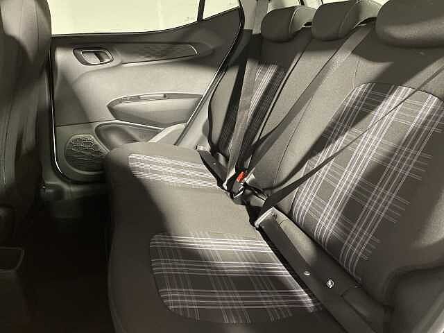 Hyundai i10 1.2 [79] Premium 5dr Auto [Nav]