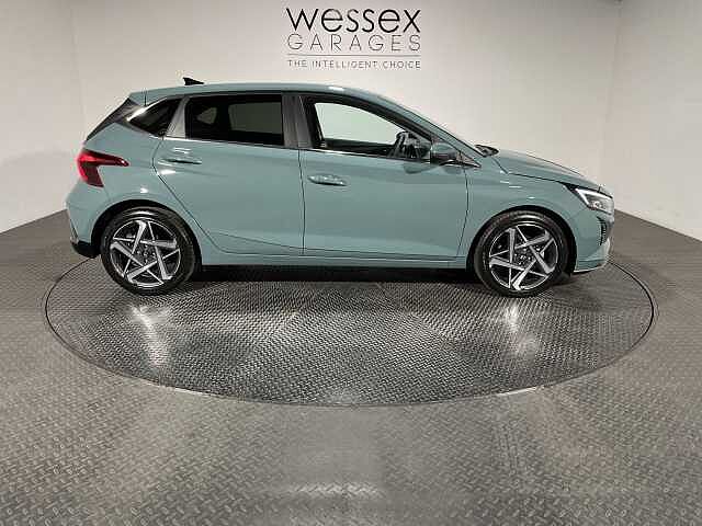 Hyundai i20 1.0T GDi 90 Tech Line 5dr DCT
