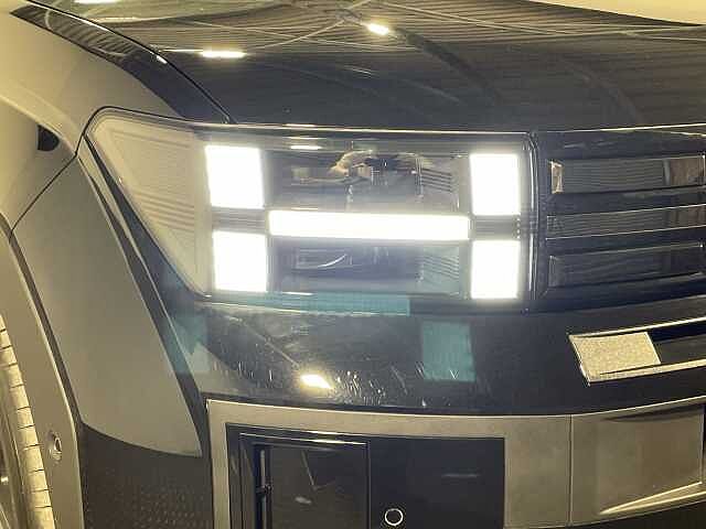 Hyundai SANTA FE 1.6 TGDi 239 Hybrid Ultimate 5dr 4WD Auto Black
