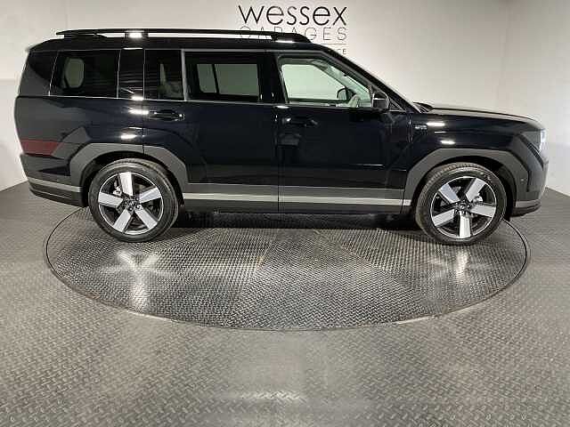 Hyundai SANTA FE 1.6 TGDi 239 Hybrid Ultimate 5dr 4WD Auto Black