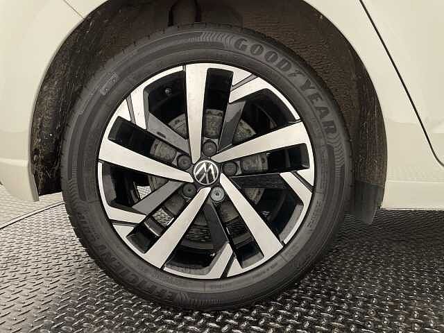 Volkswagen Polo 1.0 TSI Life 5dr