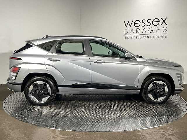 Hyundai KONA 160kW Advance 65kWh 5dr Auto 2(2023) Silver