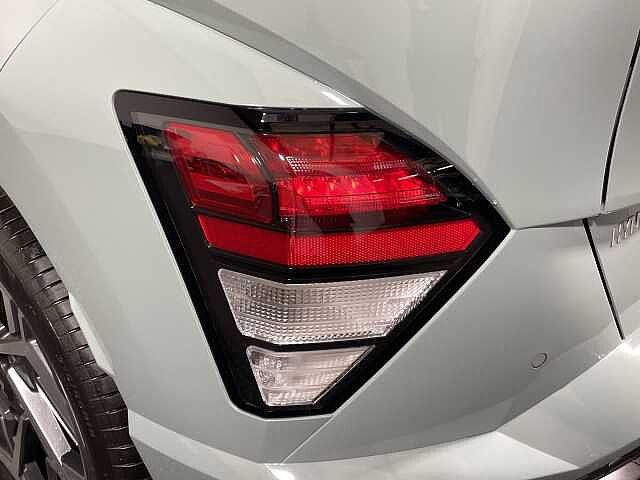Hyundai Kona 1.0T 100 N Line 5dr 2(2024)