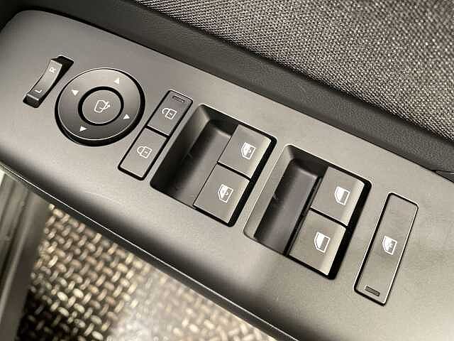 Hyundai Kona 1.0T 100 N Line 5dr 2(2024)