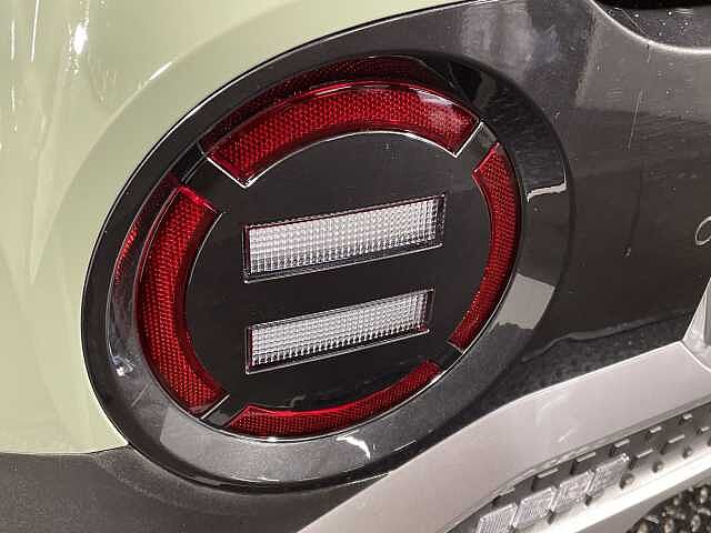 Hyundai INSTER 85kW 02 49kWh 5dr Auto Green