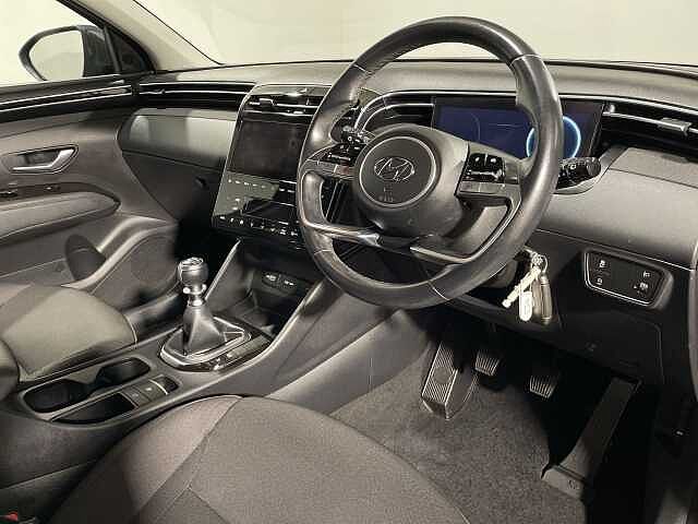 Hyundai TUCSON 1.6 TGDi 48V MHD SE Connect 5dr 2WD Blue