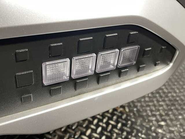 Hyundai INSTER 85kW 02 49kWh 5dr Auto Black