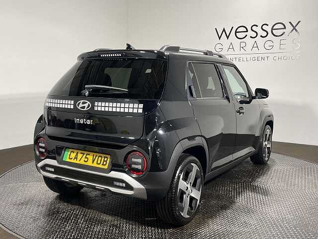 Hyundai INSTER 85kW 02 49kWh 5dr Auto Black
