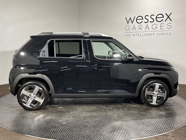 Hyundai INSTER 85kW 02 49kWh 5dr Auto Black