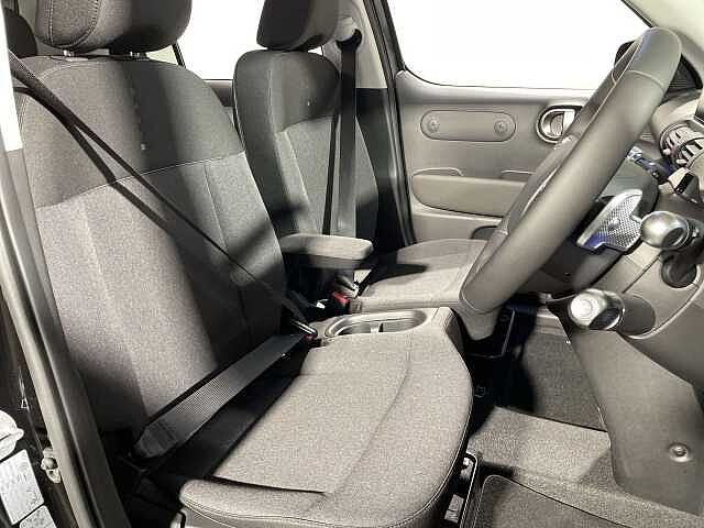 Hyundai INSTER 85kW 02 49kWh 5dr Auto Black