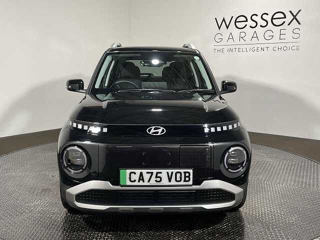 Hyundai INSTER 85kW 02 49kWh 5dr Auto Black