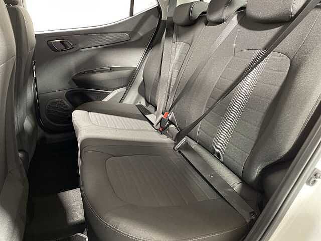 Hyundai I10 Advance Auto White