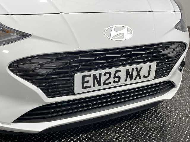 Hyundai I10 Advance Auto White