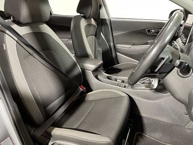 Hyundai KONA 1.6 GDi Hybrid Premium 5dr DCT Grey